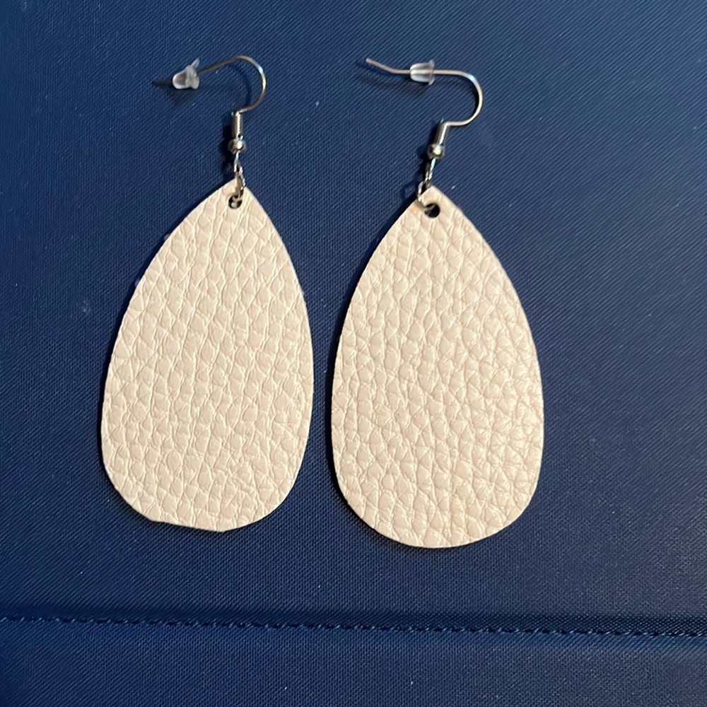Earrings, leather, very lightweight